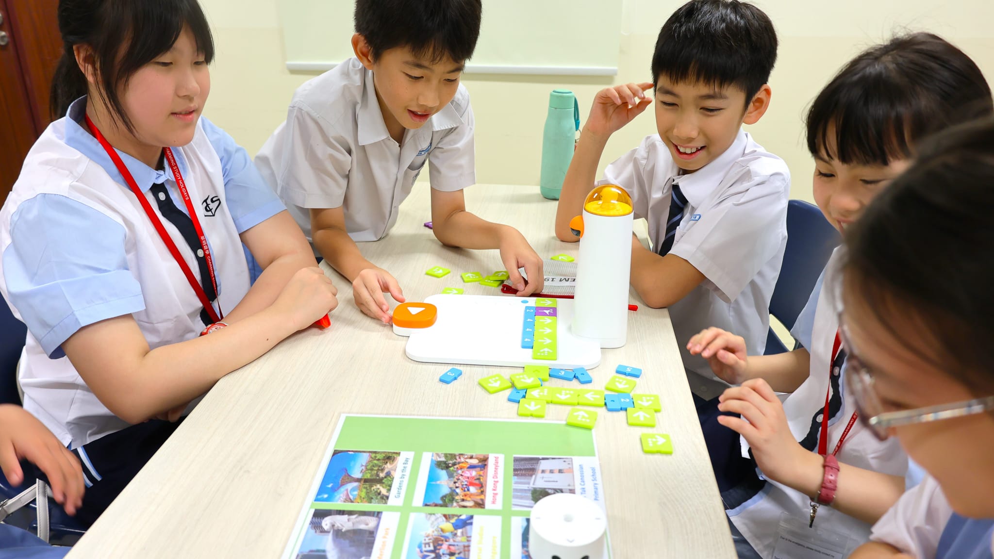 Pui Tak Canossian Primary School Visit